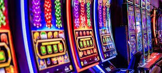 f999 Live Casino